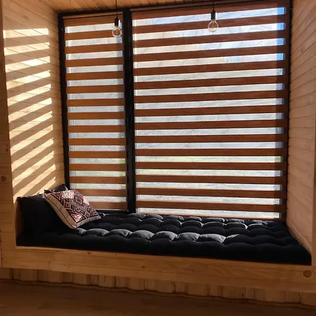 будиночок між річками гирло Chalet